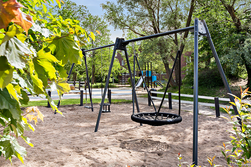 Rusthållaregården 9