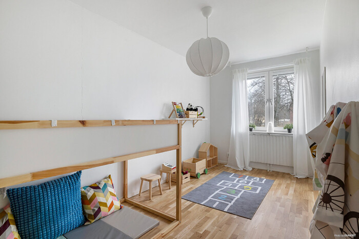 Mellangården 2