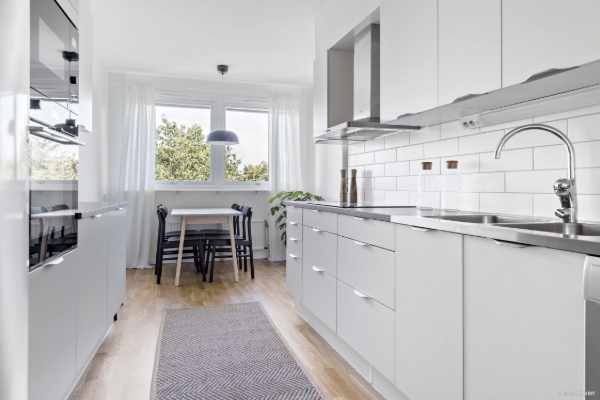 1 rum och kök, Sollentuna - Tureberg — 7 280 kr/mån